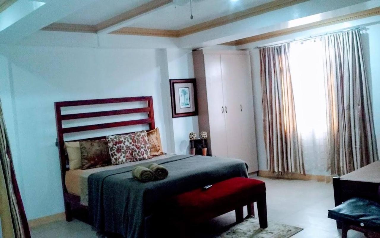 The Saint Joseph Residential Suites Lucena Buitenkant foto