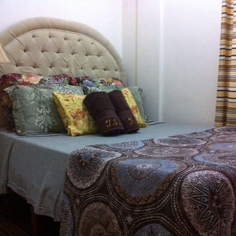 The Saint Joseph Residential Suites Lucena Kamer foto